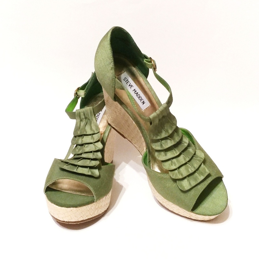 Steve Madden wedges